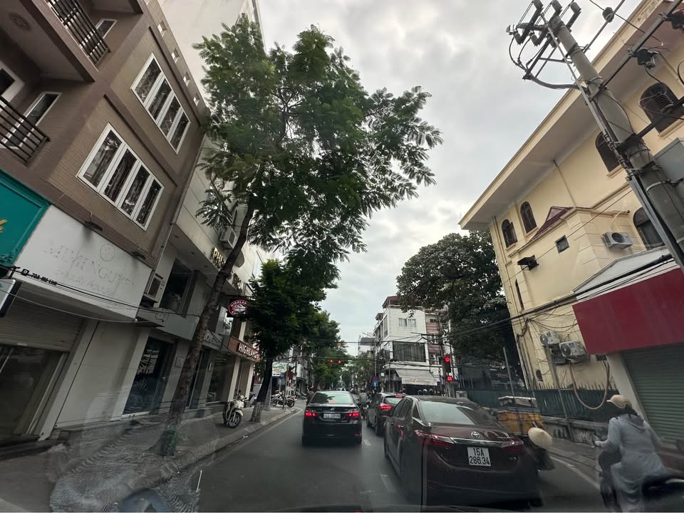 FrontHouse Mê Linh Lê Chân 64.7m² giá 14.6 tỷ - Mặt tiền rộng, kinh doanh sầm uất!