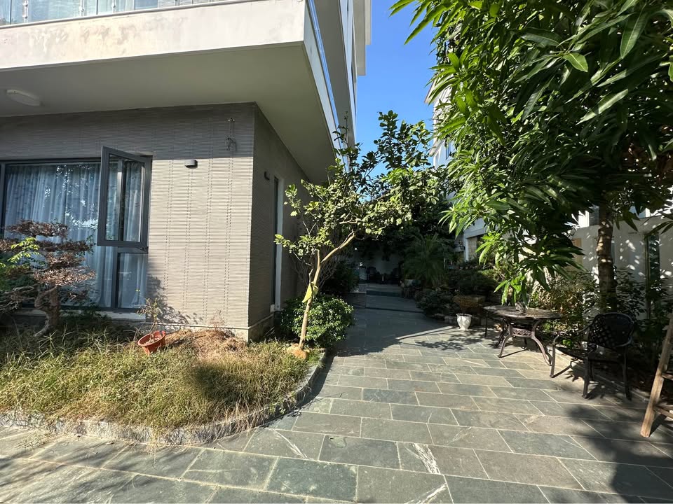 Biệt thự đường đôi Võ Nguyên Giáp 270m² giá 40 tỷ - View công viên thoáng mát!