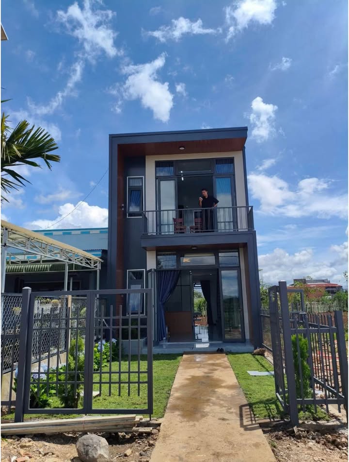 Nhà mới xây đẹp tại Tân Hội, Đức Trọng - Diện tích 105m² - Sổ hồng riêng