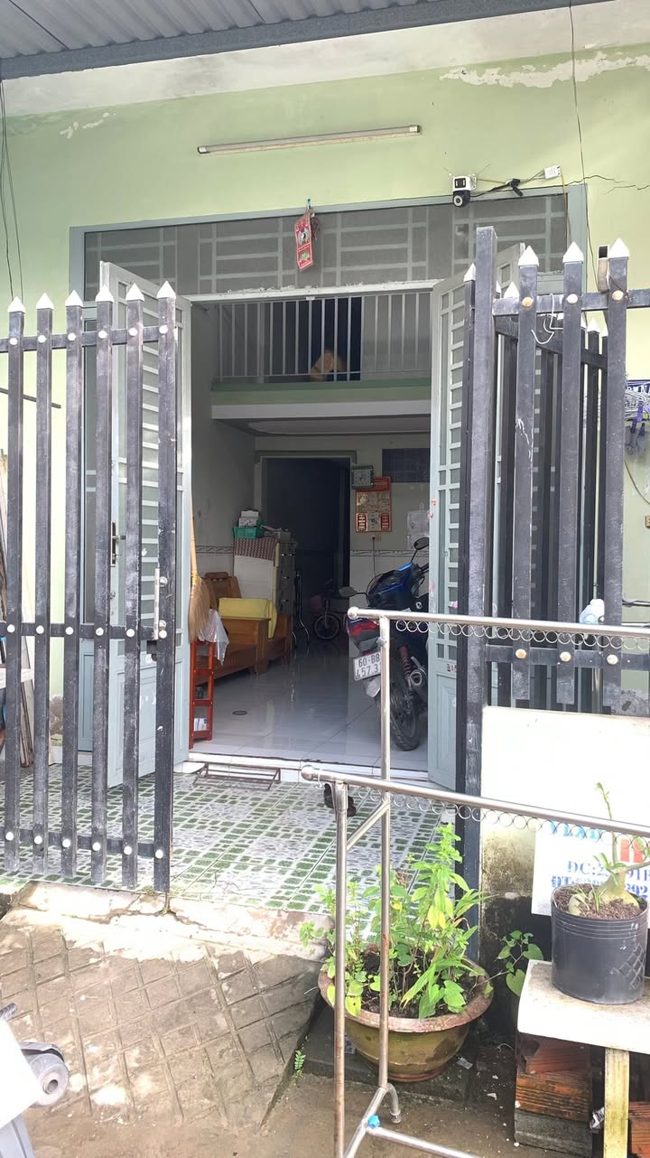 Nhà trệt lững 2 mặt tiền - Hẻm Làng hoa kiểng Phó Thọ 63m² giá 1.99 tỷ - Sổ hồng chính chủ!