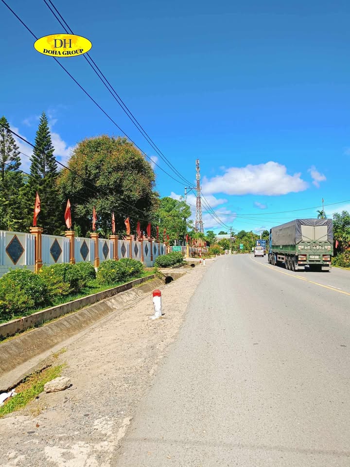 Đất mặt tiền Quốc lộ 9, xã Cam Thành, 257m² giá 500 triệu - Vị trí đẹp, dân cư đông đúc!