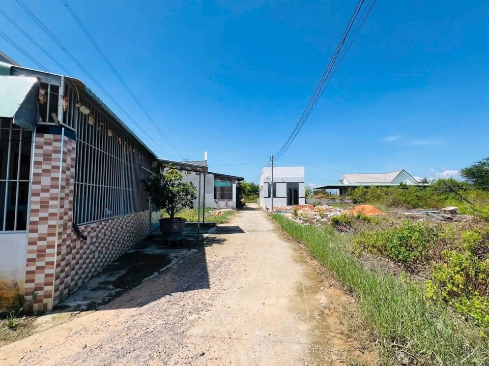 Nhà cấp 4 Phong Nẫm, Phan Thiết 153m² giá 1.02 tỷ - Chính chủ bán gấp!