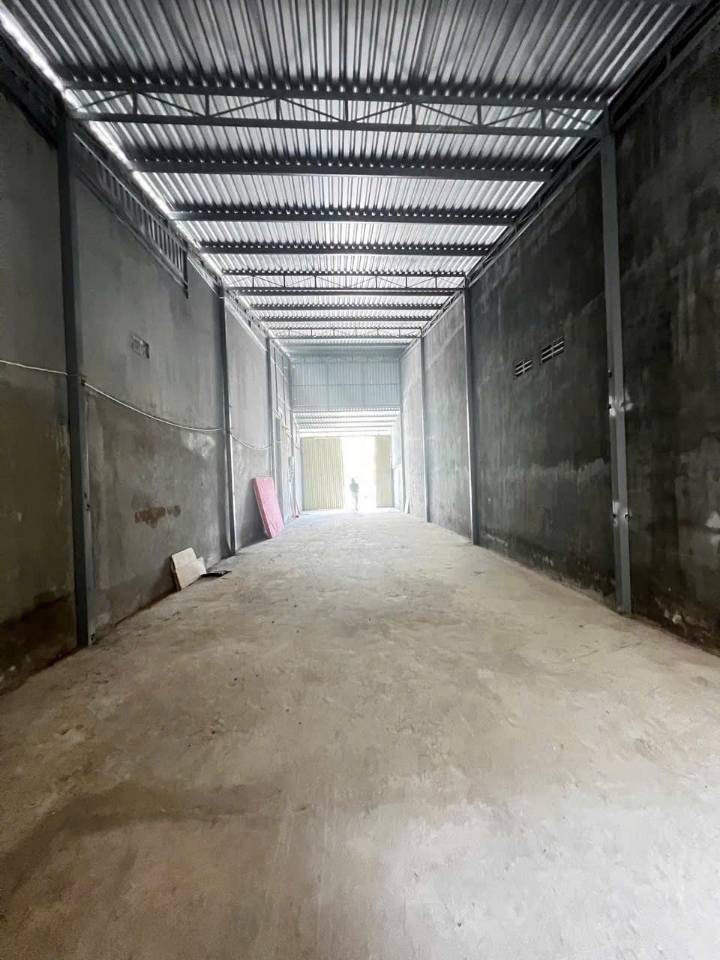 Mặt bằng kinh doanh cho thuê tại Phan Trung, 100m² giá 5 triệu/tháng - Địa điểm lý tưởng cho phát triển kinh doanh!