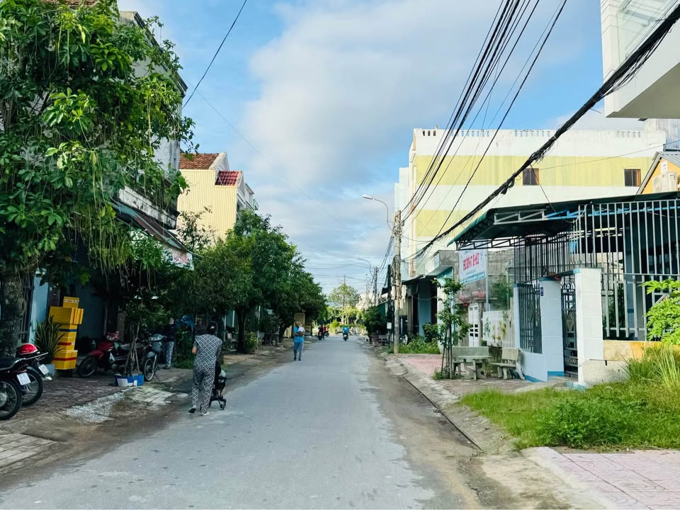 Đất nền mặt tiền Gò Quán, Cẩm Thành, 100m² giá 1.85 tỷ - Vị trí đắc địa gần chợ!