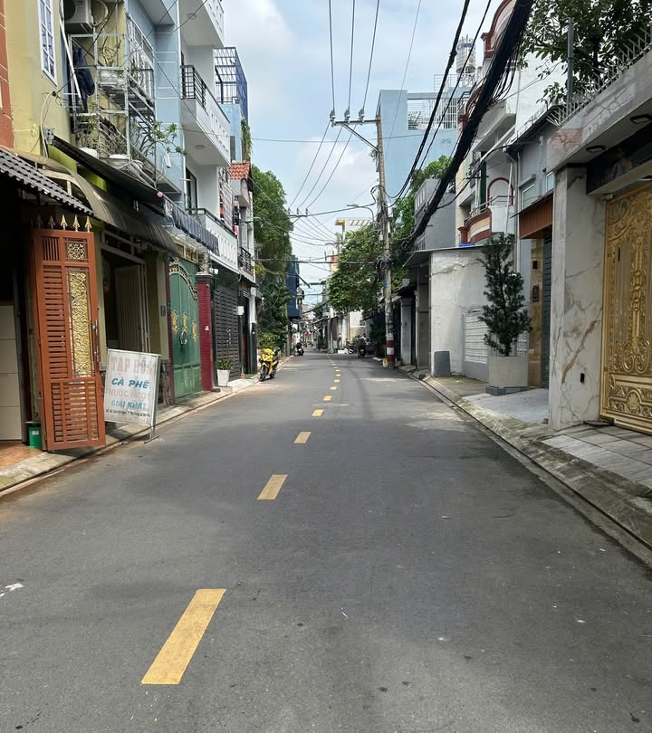 Căn hộ 3PN đường Âu Cơ, Tân Bình 48m² giá 5 tỷ - Vị trí thuận lợi gần ngã tư