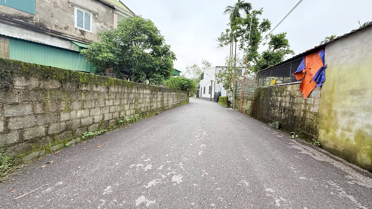 Đất nền khu phố Linh Tiến, Thạch Linh 108.4m² giá 1 tỷ - Đường rộng thoáng