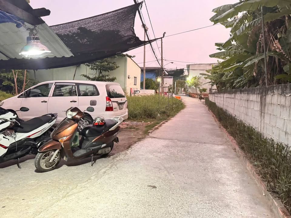 Đất thổ cư 96m² xã Bình Chánh giá 2.399 tỷ - Sổ hồng riêng pháp lý chuẩn!