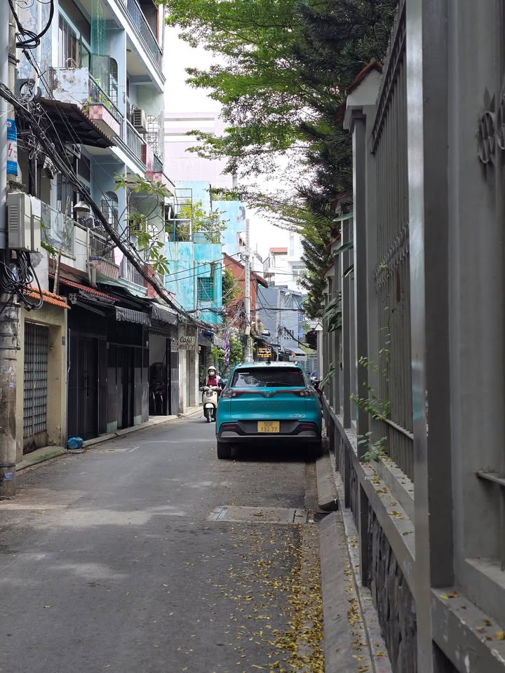 Nhà hẻm 154 Phạm Văn Hai 57m² giá 7 tỷ - Ô tô đỗ cửa, tiện xây mới!