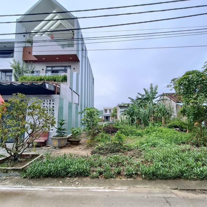 Đất nền Hòa Xuân Đà Nẵng 120m² giá 3.25 tỷ - Tiềm năng đầu tư vượt trội!