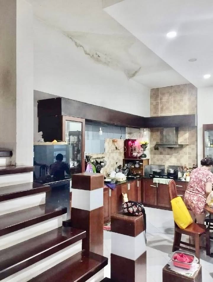 Nhà 3 tầng Phú Thuận, Quận 7, 120m² giá 17 tỷ - Chính chủ bán gấp!