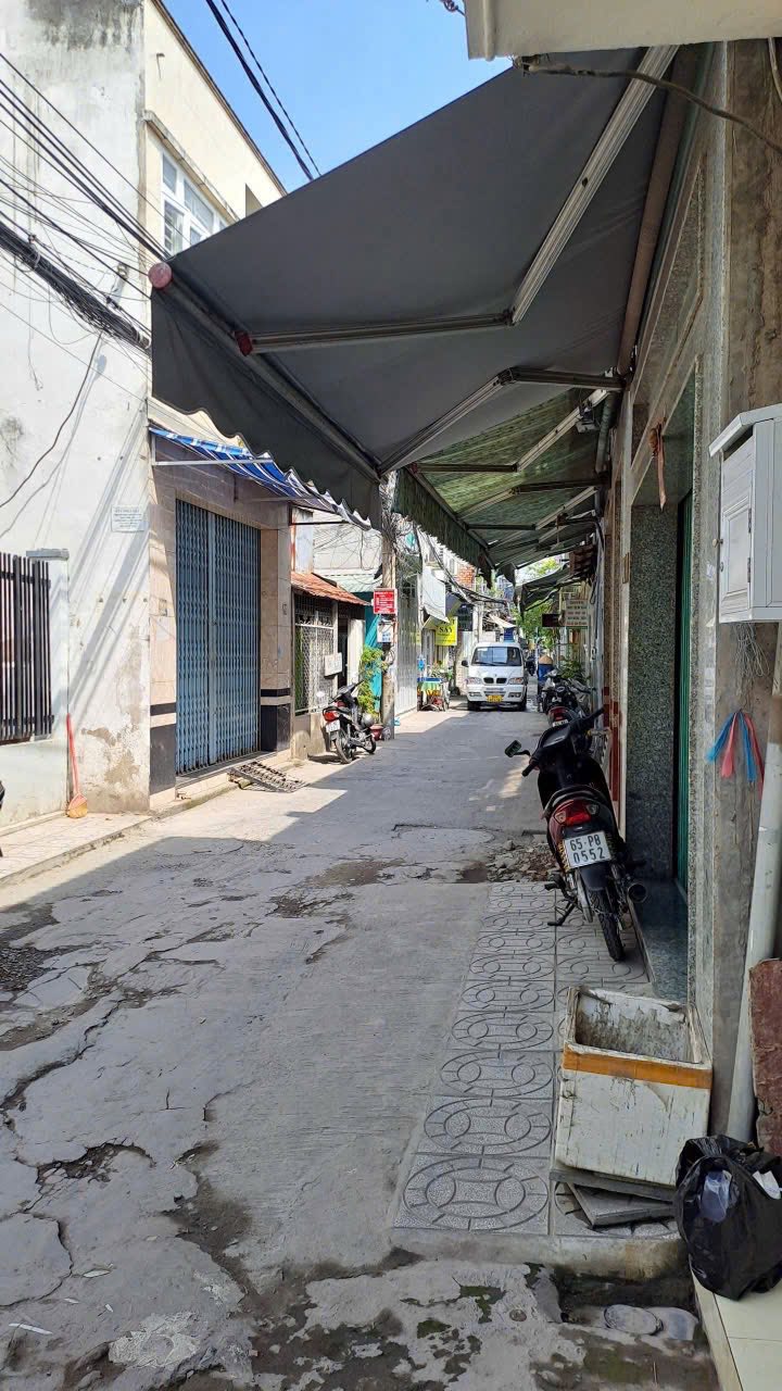 Nhà cho thuê hẻm 311 Nguyễn Văn Cừ, Cái Khế 60m² giá 6 triệu - Thuận tiện kinh doanh!