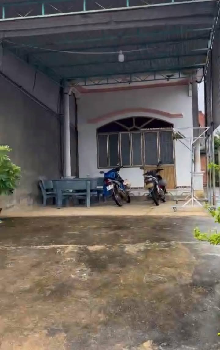 Nhà cấp 4 thôn 8 xã Đăk Ui 720m² giá 700 triệu - Sẵn sàng vào ở ngay!