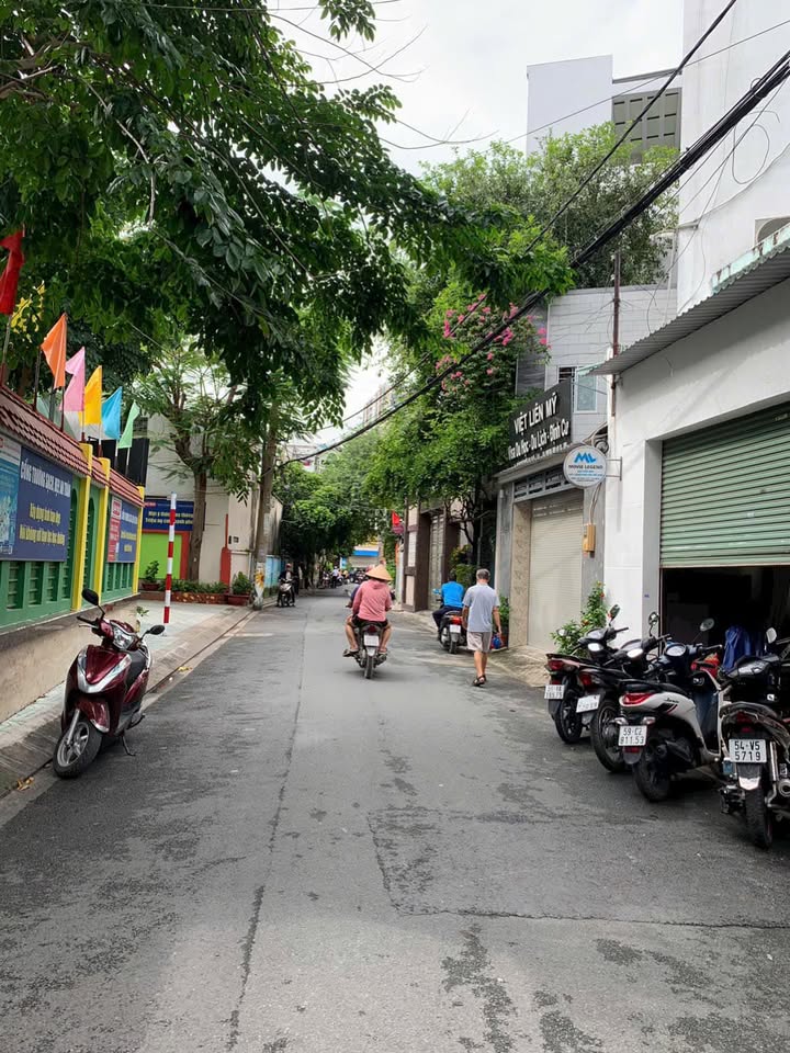 Nhà mặt tiền kinh doanh Võ Thành Trang, Tân Bình 80m² giá 13.2 tỷ - Đầu tư sinh lời cao!