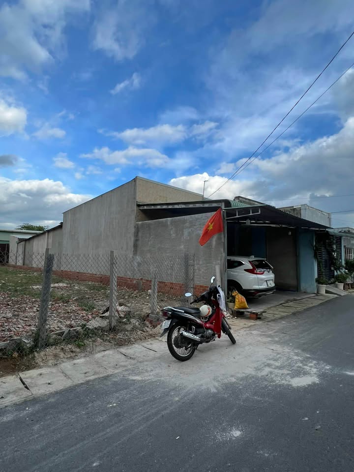 Bán đất mặt tiền đường nhựa ô tô Nhà thờ Kim Hải, 173m² giá 2.9 tỷ - Cơ hội đầu tư tiềm năng!