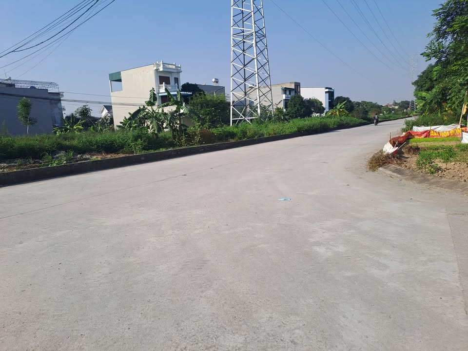 Đất nền Nam Bình 360m² giá chỉ 14.4 tỷ - Cơ hội đầu tư hấp dẫn!