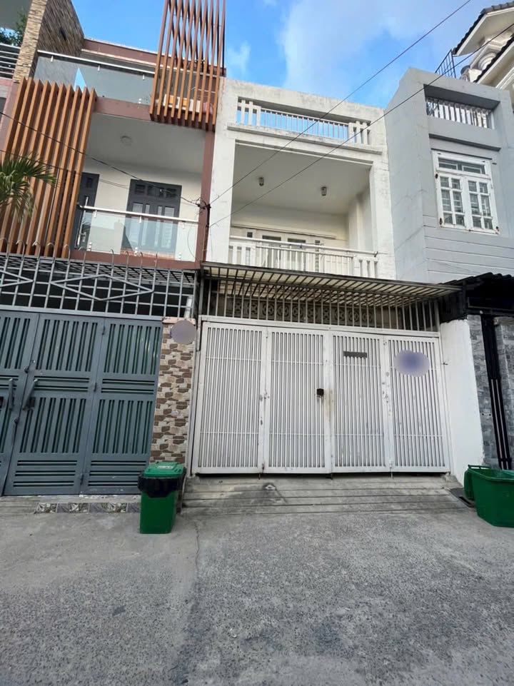 Nhà hẻm ô tô Hiệp Bình Chánh 72m² giá 6,8 tỷ - Gần Gigamall, thuận tiện di chuyển!