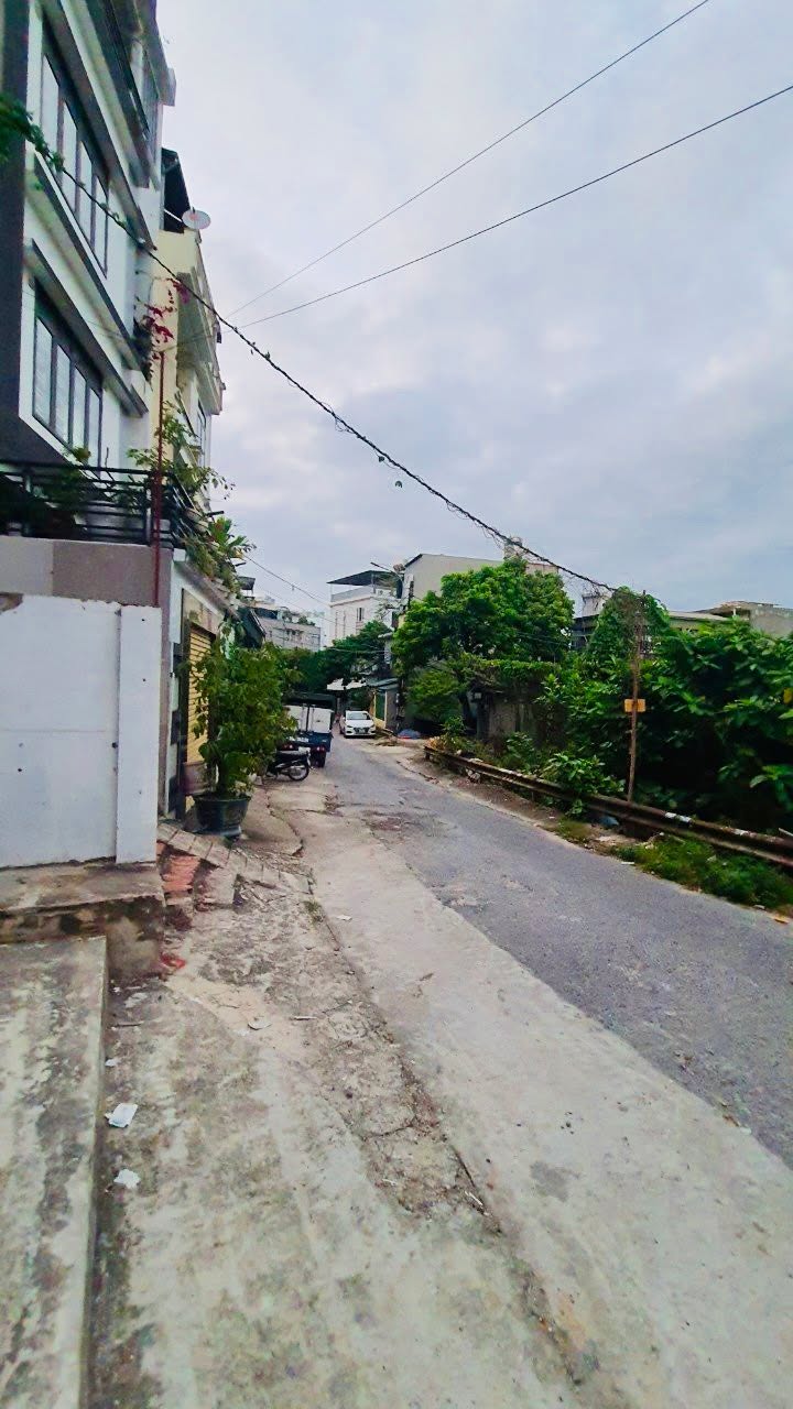 Lô đất Hồng Gai Hạ Long 186m² giá 6.5 tỷ - Vị trí đẹp view biển triệu đô!