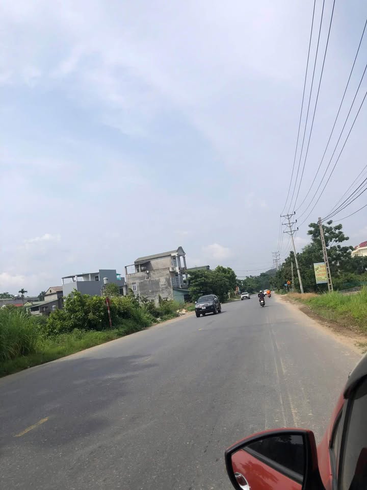 Đất mặt đường Cầu Dẫn Tân Hà 109m² giá 3 tỷ - Kinh doanh sôi động!