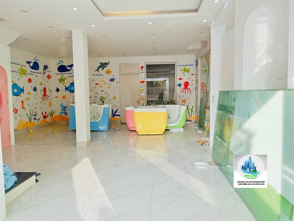 Nhà phố cho thuê Sài Đồng 153m² giá 26 triệu - An ninh cao, tiện ích đầy đủ!