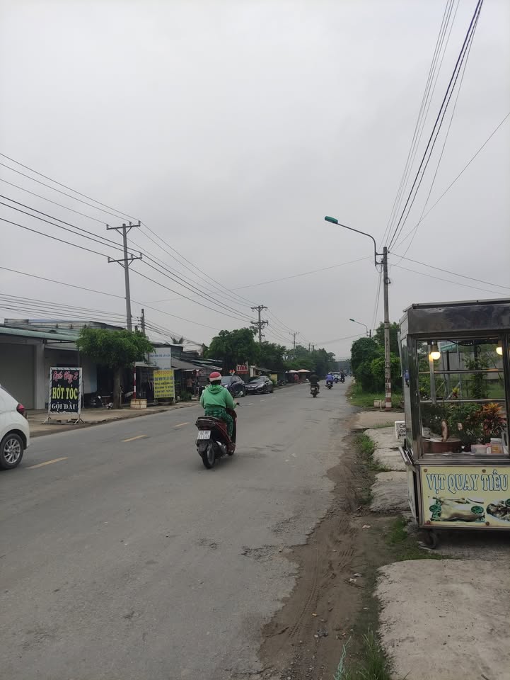 Đất nền Tân Trạch, Long An 100m² giá 1 tỷ - Đầu tư sinh lời ngay tại chợ Rạch Kiến!