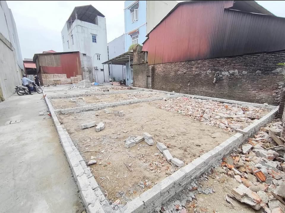 Đất nền 42.4m² tại Hương Mạc, Phù Khê, Bắc Ninh giá 1 tỷ - Cơ hội đầu tư tuyệt vời!