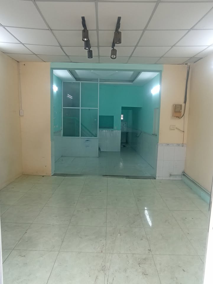 Nhà mặt tiền đường Vĩnh Lộc B, Bình Chánh 8 triệu/tháng - Kinh doanh thuận lợi!