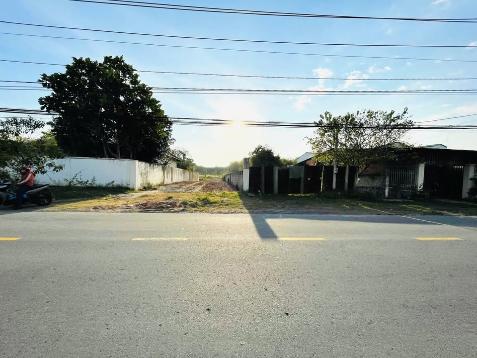 Đất mặt tiền Nguyễn Thị Rành, An Nhơn Tây 2500m² giá 7.5 tỷ - Cơ hội đầu tư hấp dẫn!