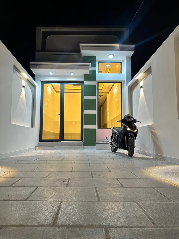 Nhà mới Trảng Bàng 145m² giá 2.15 tỷ - Dọn vào ở ngay!