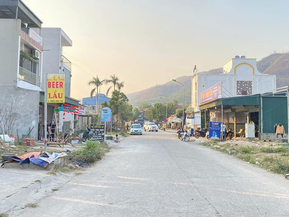 Đất nền kinh doanh Quang Hanh 93,5m² chỉ 2,2 tỷ - Cơ hội đầu tư tuyệt vời!