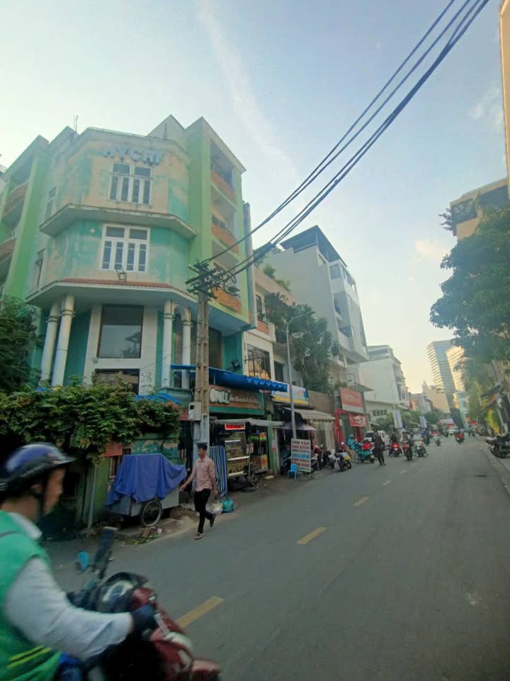 Bán gấp FrontHouse góc 2MT Vườn Chuối, Quận 3 - Diện tích 94.1m² chỉ 30 tỷ!