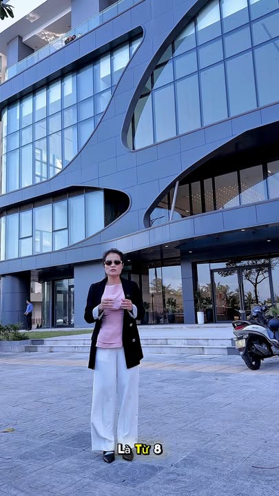 Căn hộ cao cấp Times Square Đà Nẵng 45m² giá từ 8 tỷ - Vị trí đắc địa mặt tiền biển!