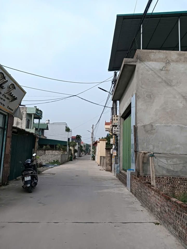 Đất nền Chương Dương Thường Tín 50m² giá 2.35 tỷ - Tiềm năng tăng trưởng cao!