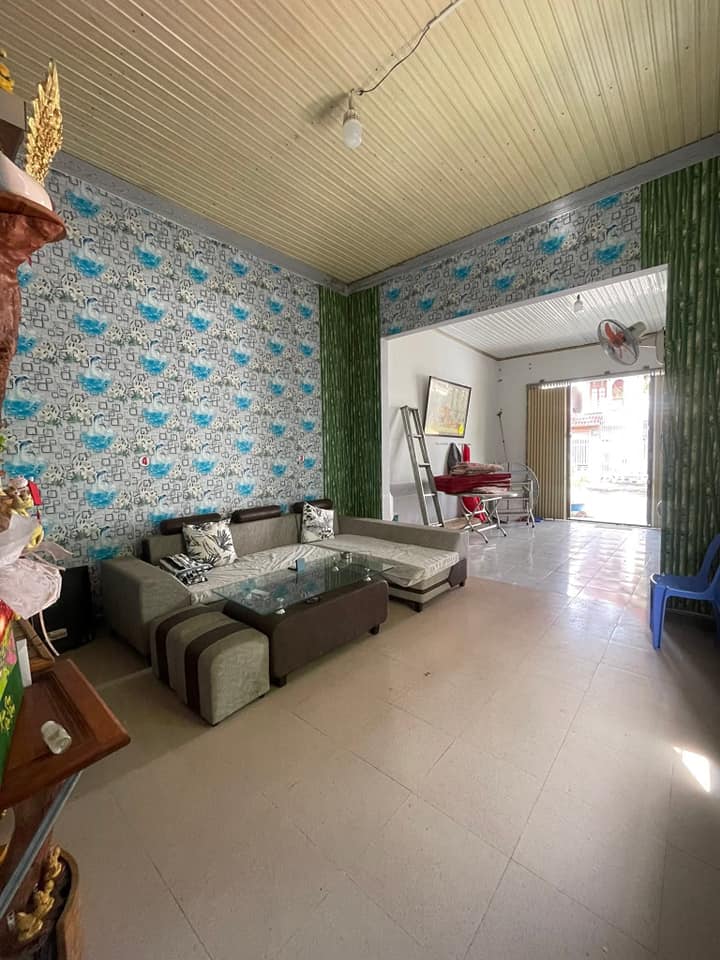 Bán đất tặng nhà mặt tiền Thi Sách, TP Kon Tum 204.4m² - Cơ hội đầu tư sinh lời!