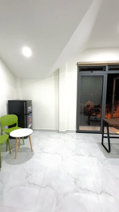 Căn hộ cho thuê Đà Lạt 30m² giá 4.8 triệu - Tầng áp mái thoáng mát!