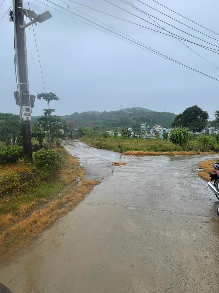 Đất nền Bảo Lộc 3600m² giá 900 triệu - Cơ hội đầu tư tuyệt vời!