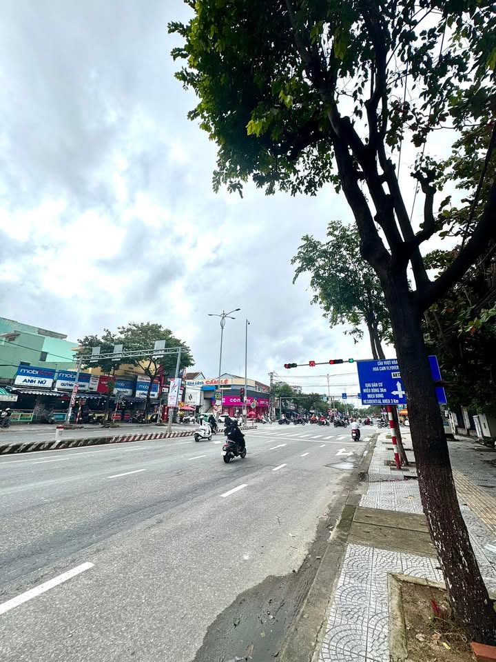 FrontHouse Cẩm Lệ 138m² giá thỏa thuận - Mặt tiền rộng 7.6m, khu vực sầm uất!