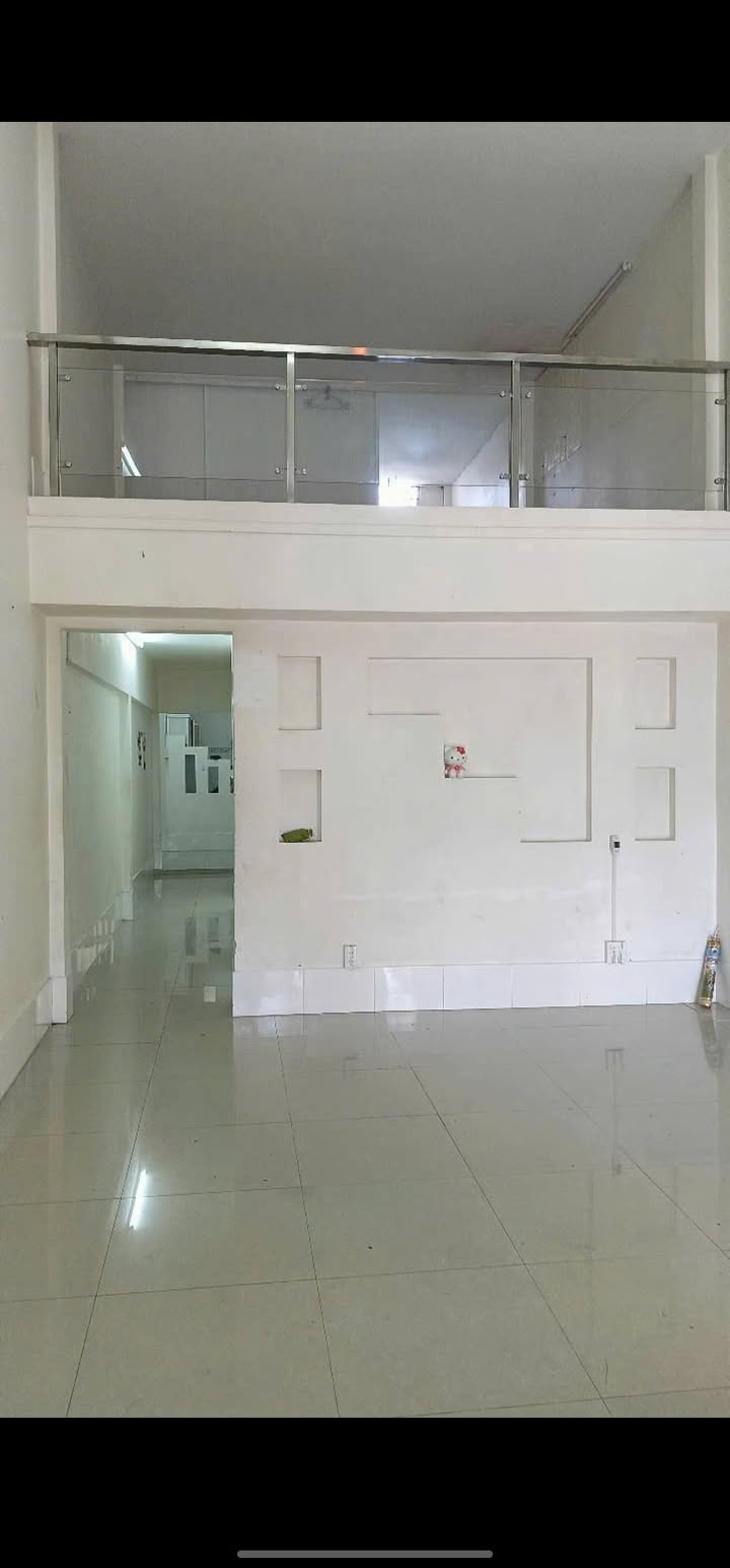 Nhà mặt tiền Thoại Ngọc Hầu, Cà Mau 101.6m² giá 2 tỷ - Chính chủ bán gấp!