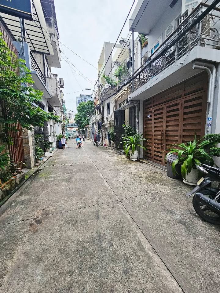 Nhà phố Phổ Quang Tân Bình 70m² giá 12 tỷ - Sẵn sàng vào ở ngay!