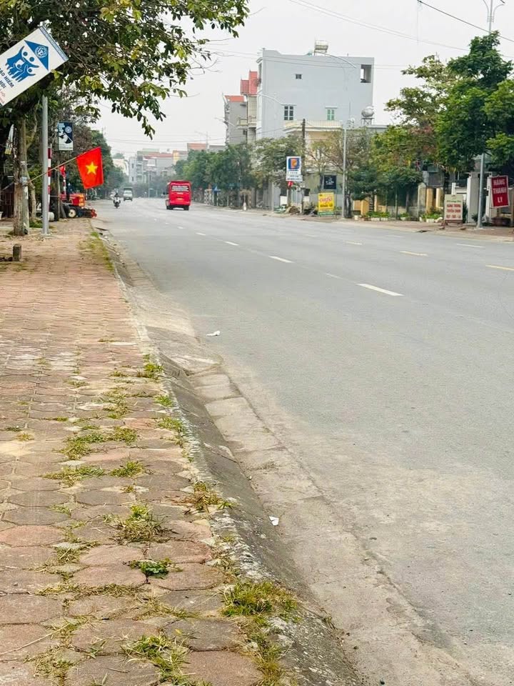 Đất nền mặt đường Quốc lộ 39, Kiến Xương 90m² giá 2.3 tỷ - Đầu tư kinh doanh sinh lời!