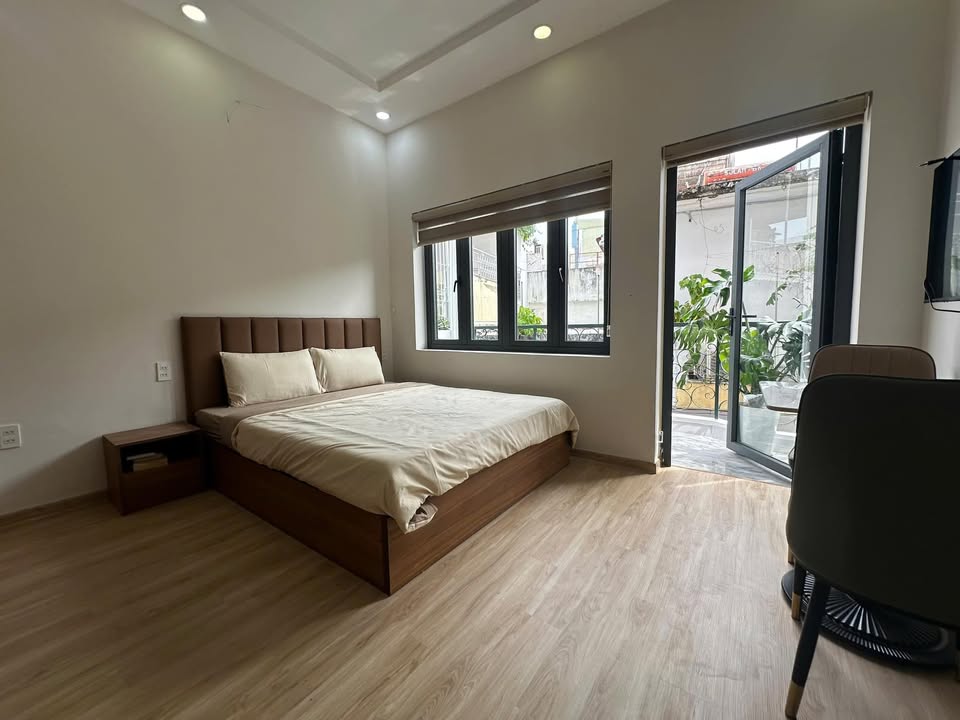 Nhà cho thuê mới 18 Nguyễn Cửu Vân, Bình Thạnh - Full nội thất, tiện nghi