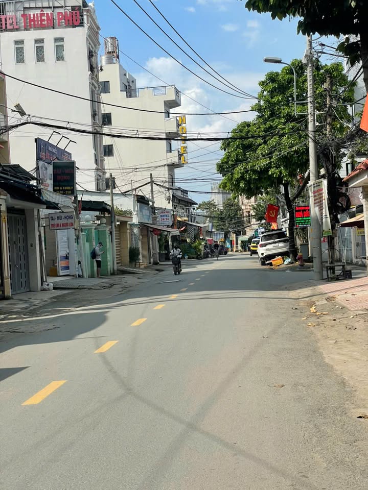 Biệt thự mặt tiền Nguyễn Tuyển, Bình Trưng Tây, Q2 - Giá sốc 27 tỷ, cơ hội đầu tư hiếm có!