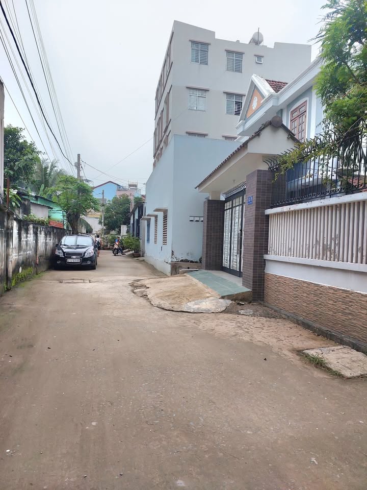 Đất Cát Lái Quận 2 91m² giá 9 tỷ - Hẻm ô tô quay đầu, an ninh tốt!