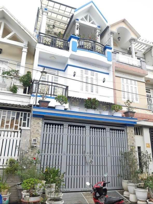 Nhà phố Hóc Môn 80m² giá 5.65 tỷ - Sổ hồng riêng, nội thất cao cấp!