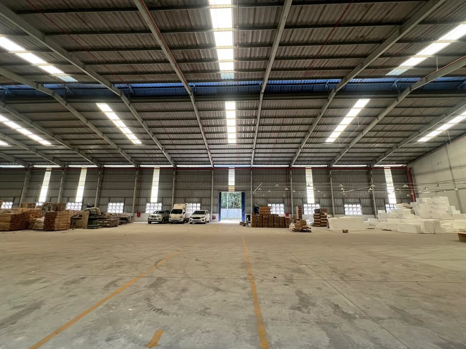 Cho thuê nhà xưởng 3000m² tại Bến Cát Bình Dương - Giá chỉ 197 triệu/tháng!