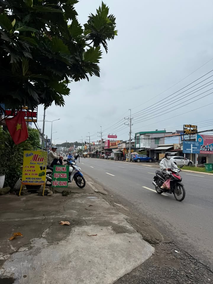 Nhà cấp 4 Tân Phú 70m² giá 999 triệu - Sổ hồng chính chủ, ô tô vào tận nơi!