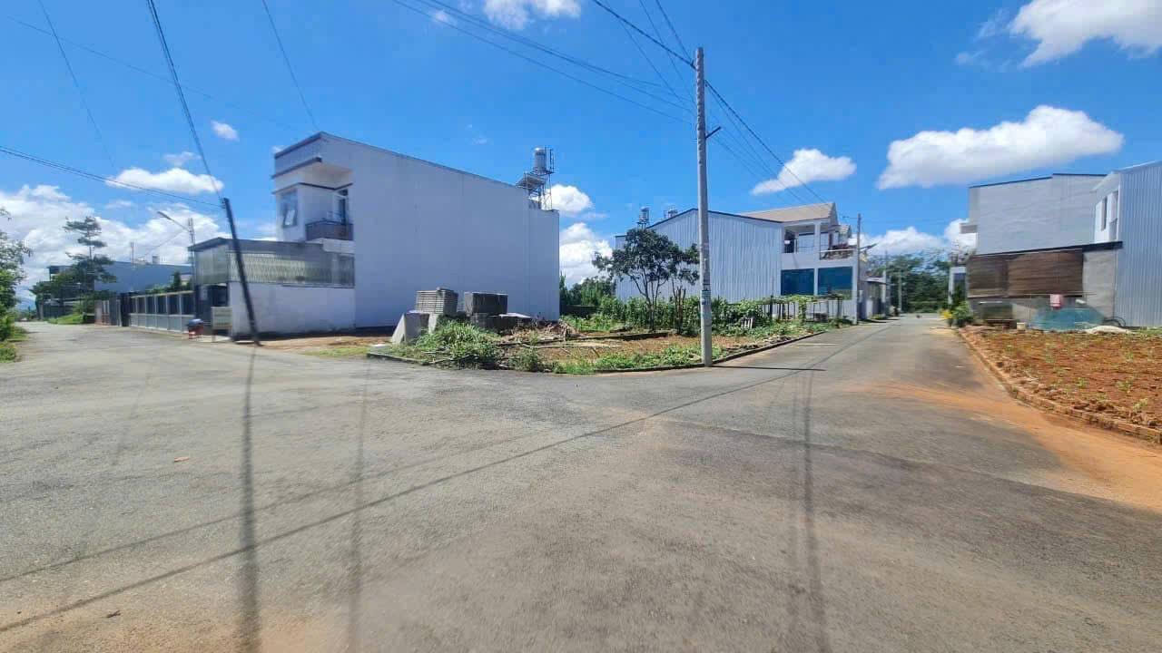 Đất nền Bảo Lộc 112.5m² giá 1.25 tỷ - Cơ hội đầu tư tuyệt vời!