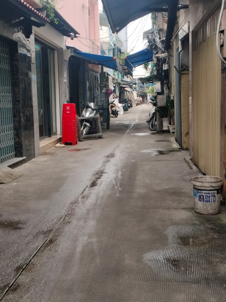 Căn hộ dịch vụ hẻm 4m Bùi Văn Ba Quận 7 86.7m² giá nhỉnh 9 tỷ - Đầu tư sinh lời ngay!