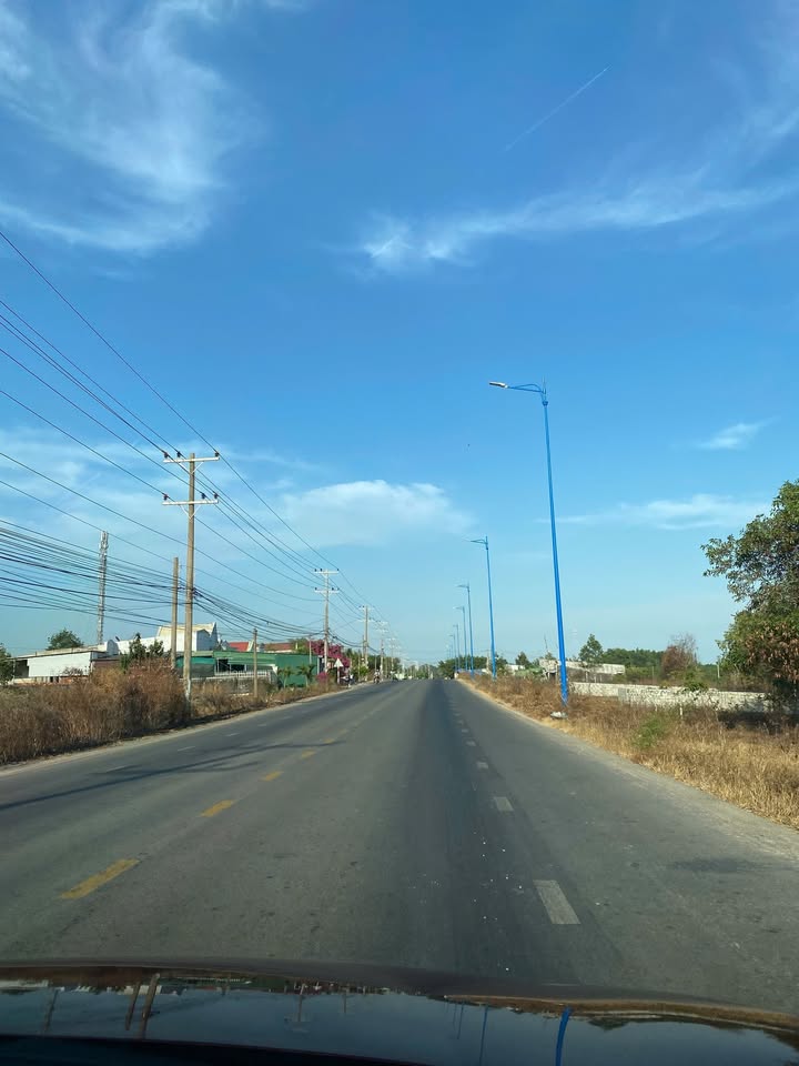 Đất mặt tiền Nguyễn Chí Thanh, phường Tân Bình, 195m² giá 2.25 tỷ - Đầu tư sinh lời ngay!