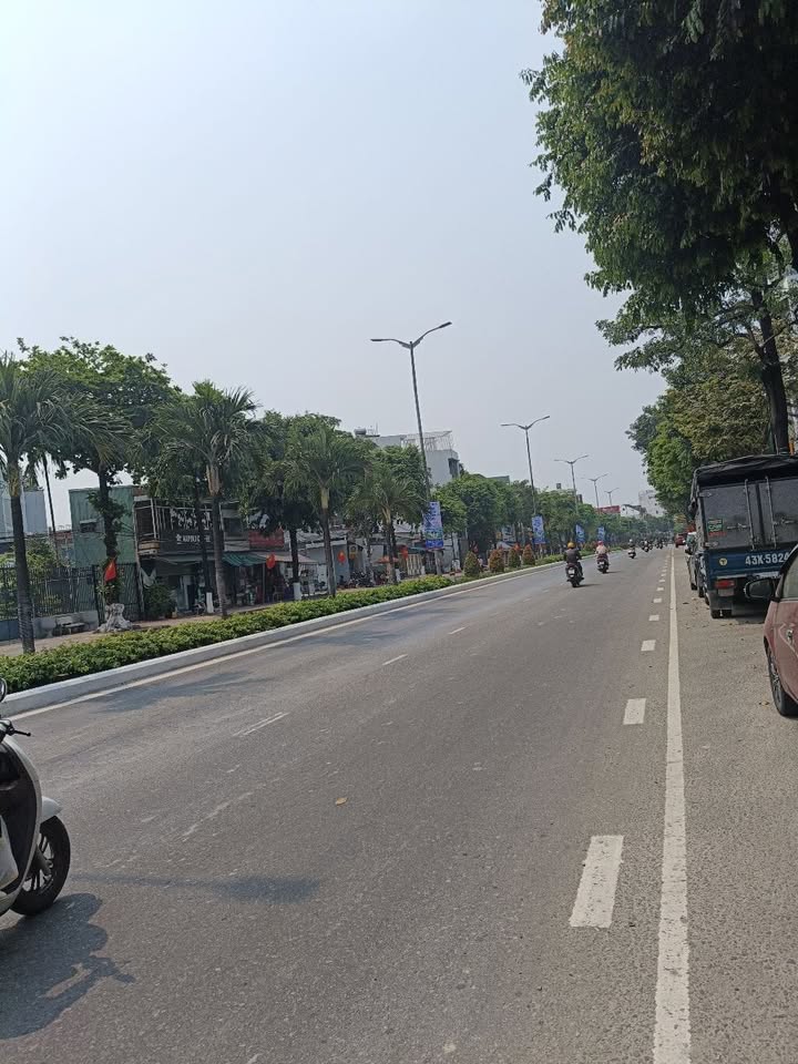 Nhà mặt tiền kinh doanh đường 2/9, Hải Châu, Đà Nẵng, 78m² giá 10.7 tỷ - Cơ hội đầu tư tuyệt vời!