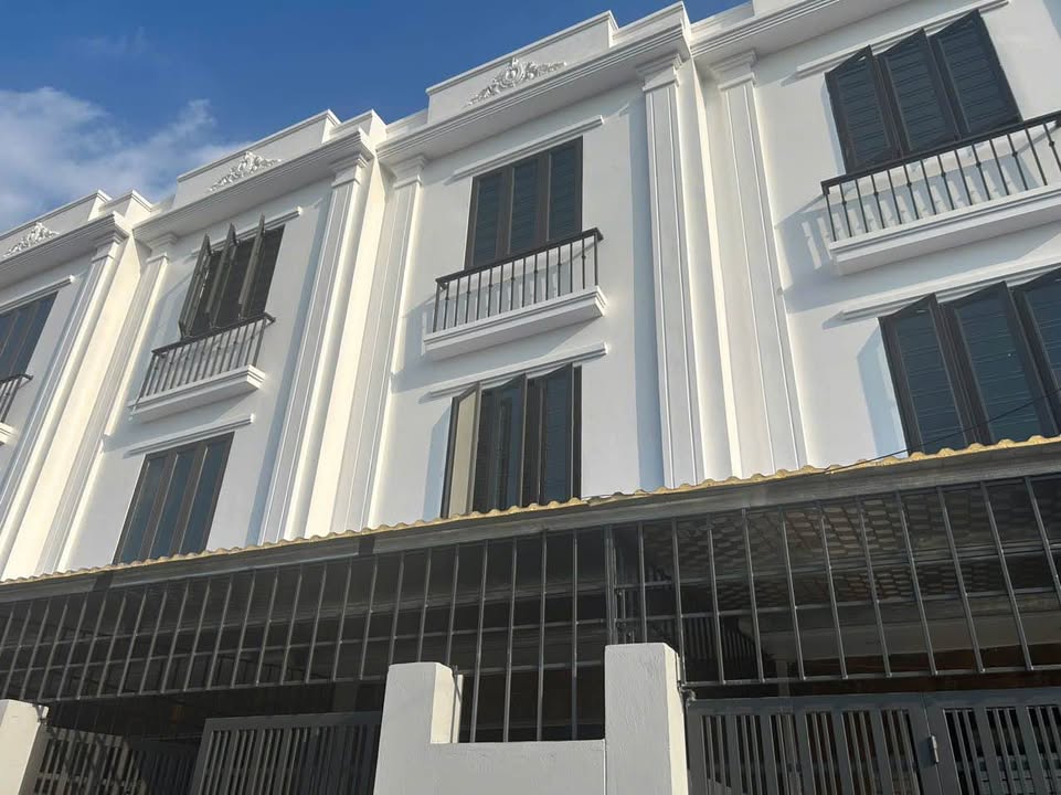 Nhà 3 tầng Hồng Thái, An Dương 60m² giá 2.05 tỷ - Cơ hội hiếm có!